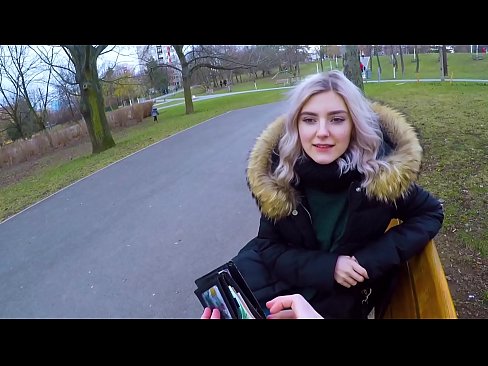 ❤️ Swallows cum panas muhrim pikeun duit - blowjob di taman ku Eva Elfie video bangsat di urang% su.sexafinkarasskaz.ru% ☑
